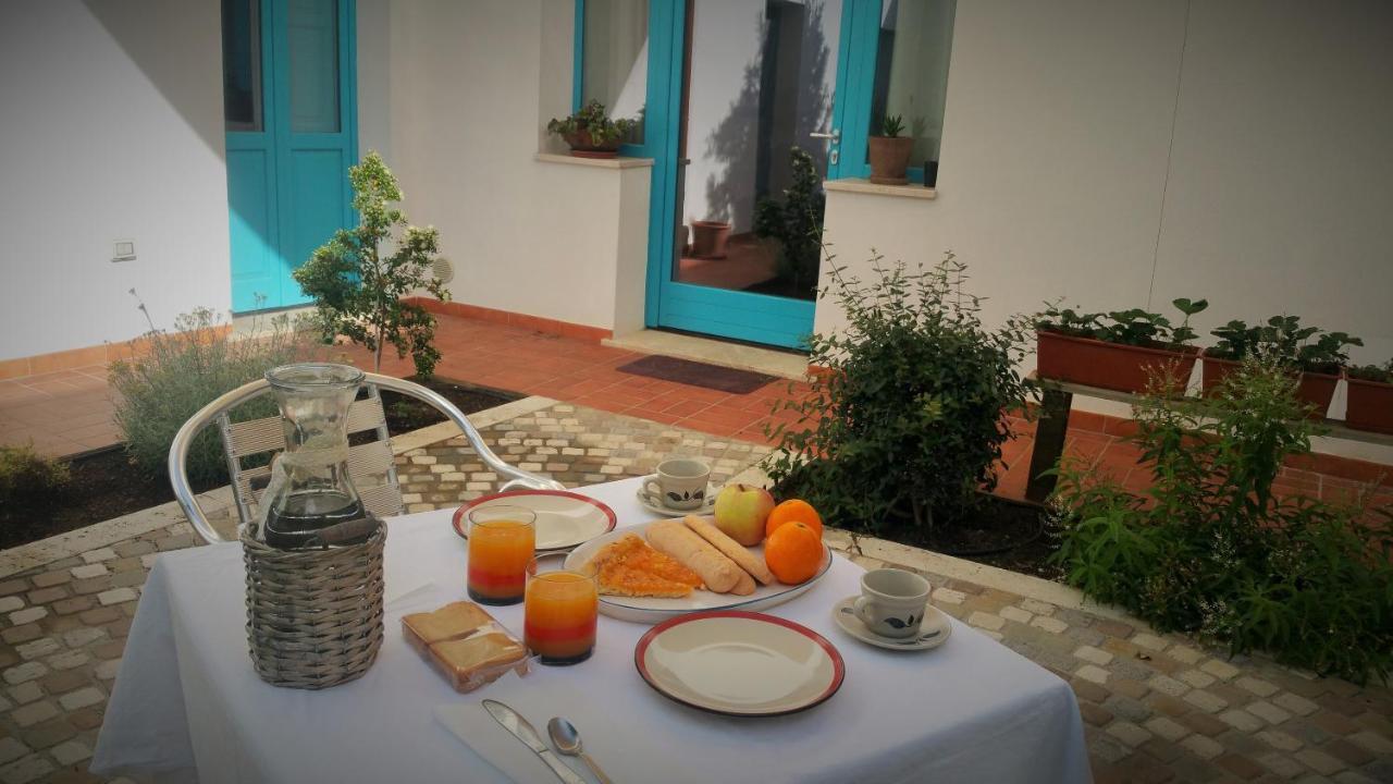 B&B-Le Rondini Monserrato Exterior photo